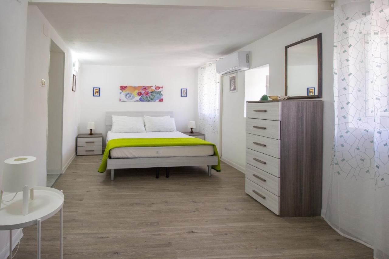Maniace Homes - Federico & Angelica By Ortigia Apartments Syracuse Exterior foto